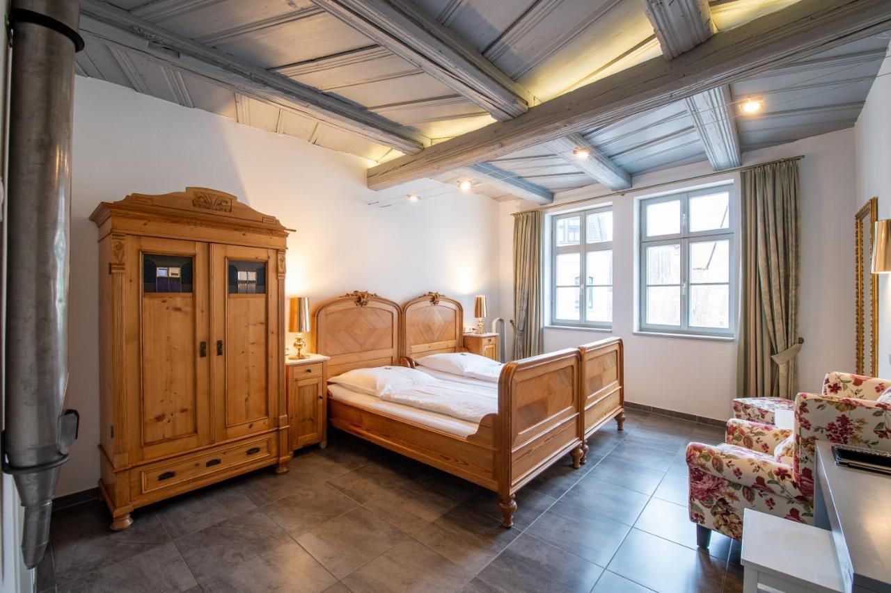 Pension Typisch Naumburg Naumburg  Esterno foto