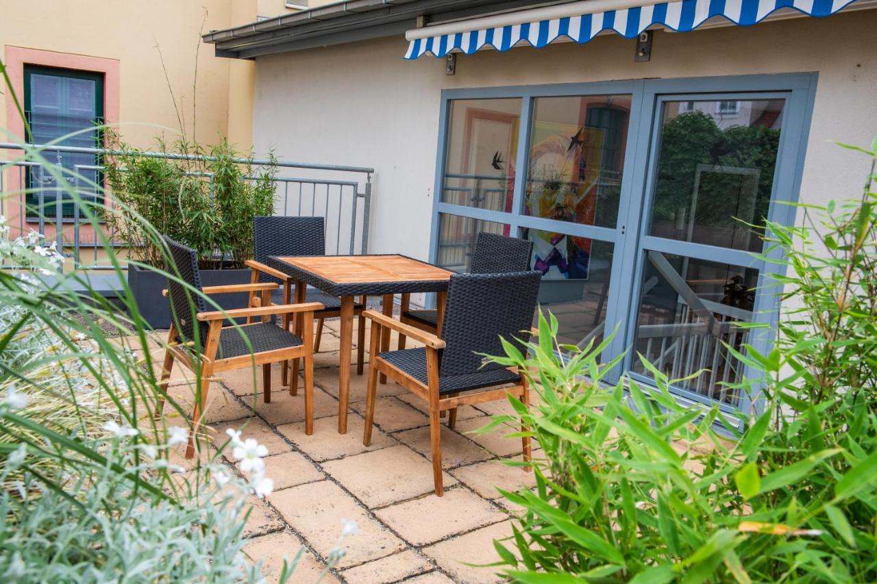 Pension Typisch Naumburg Naumburg  Esterno foto